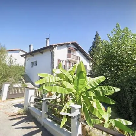 펜션 Traditional Basque House With Pool *