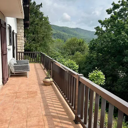 Traditional Basque House With Pool Casa vacanze *
