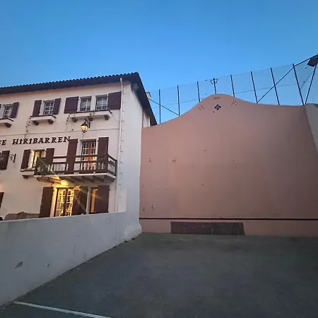 펜션 Traditional Basque House With Pool *